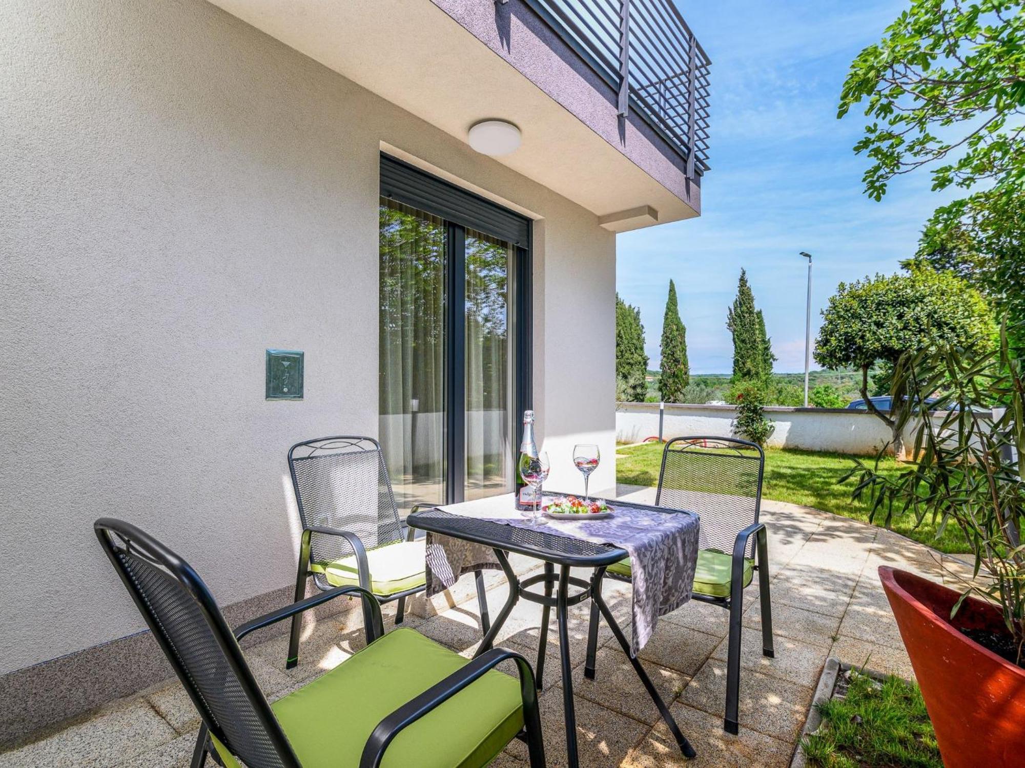 Graz By Interhome *